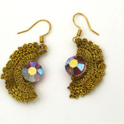 Gold moon with Cyrstal2