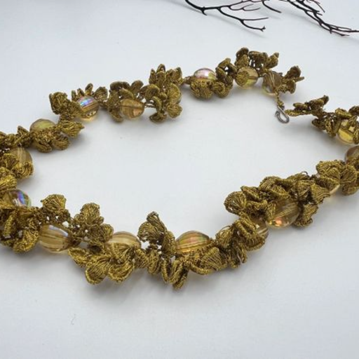 Gold thread is in history6