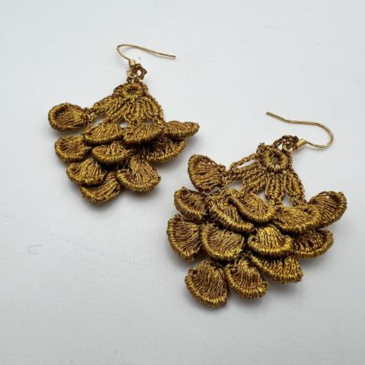 Gold thread.5
