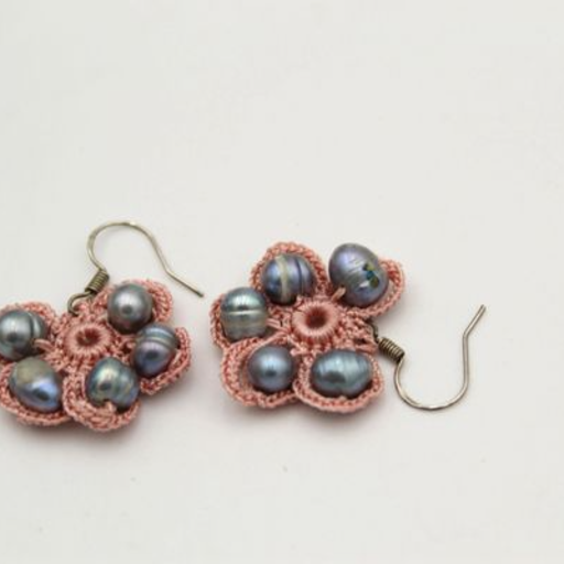 Gray Pearls2