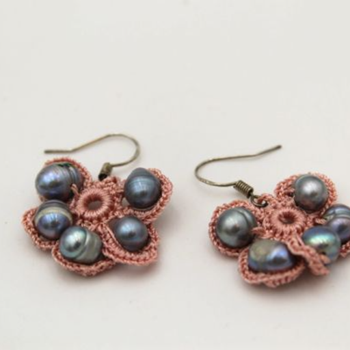 Gray Pearls3