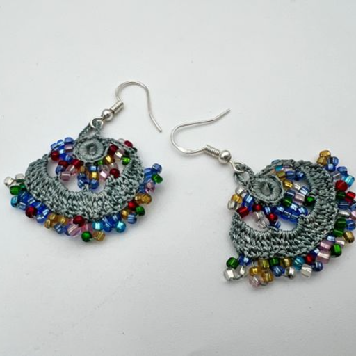 Lace with beads1