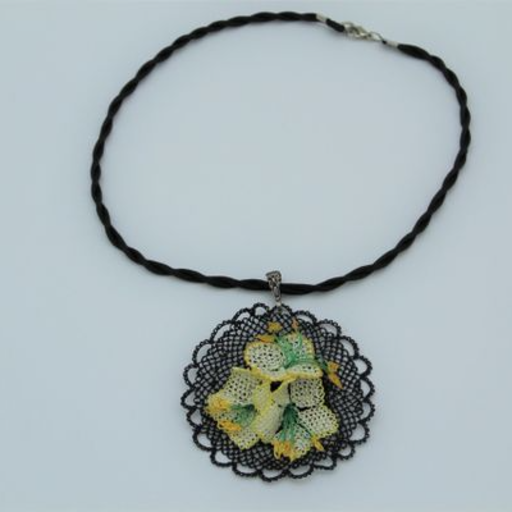 Needle lace blooming1