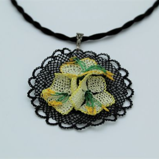 Needle lace blooming3