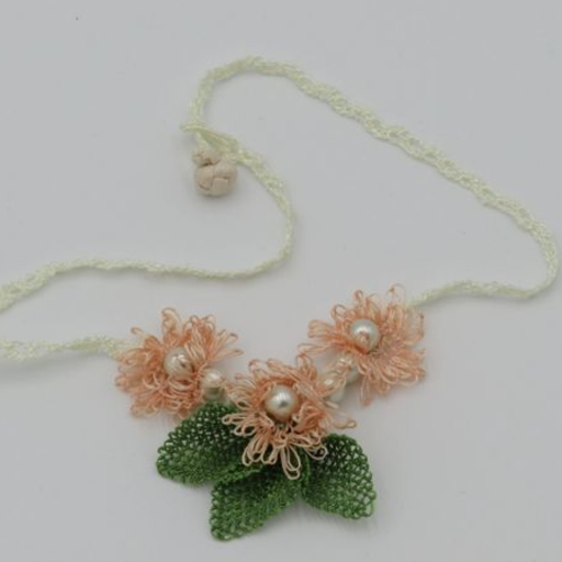 Peach clove needle Lace1