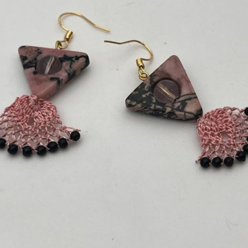 Stone & Thread1