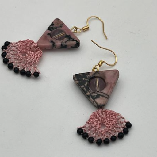 Stone & Thread2